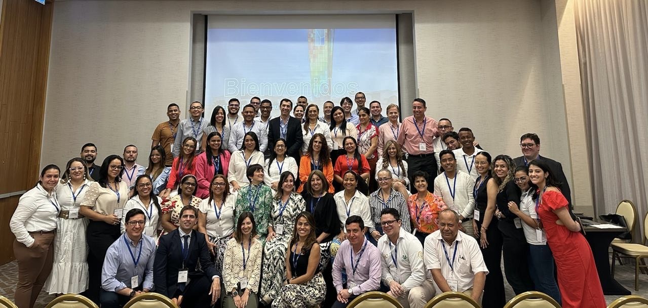 AI "Inteligencia Artificial aplicada a las unidades de información"